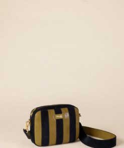 Rivermeadowrobes.shop3f712e3460 4