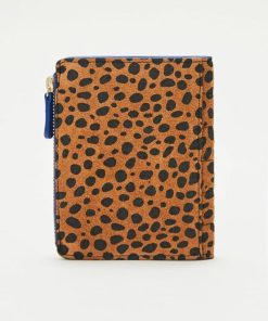 Rivermeadowrobes.shop46c6c15e95 5