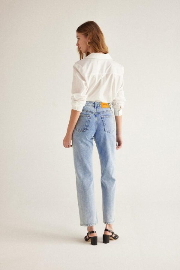 Rivermeadowrobes.shop490952c882 5