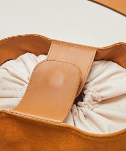 Rivermeadowrobes.shop588e5acf0f 5