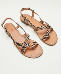 Rivermeadowrobes.shop5a1e856682 3