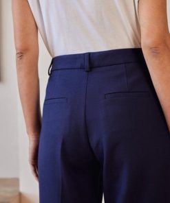 Rivermeadowrobes.shop5c874b8de7 4