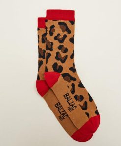 Rivermeadowrobes.shop5f3458fa0e 2