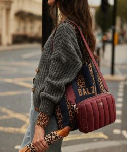 Rivermeadowrobes.shop620e855611 3