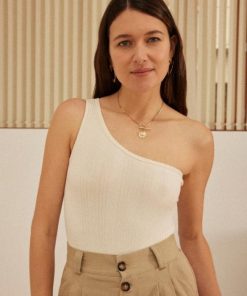 Rivermeadowrobes.shop638c667f03 4