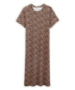 Rivermeadowrobes.shop639c61581a 3