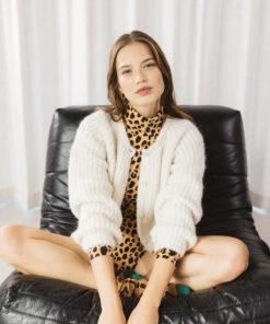 Rivermeadowrobes.shop650b4b3f78 1