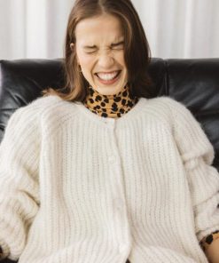 Rivermeadowrobes.shop650b4b3f78 5