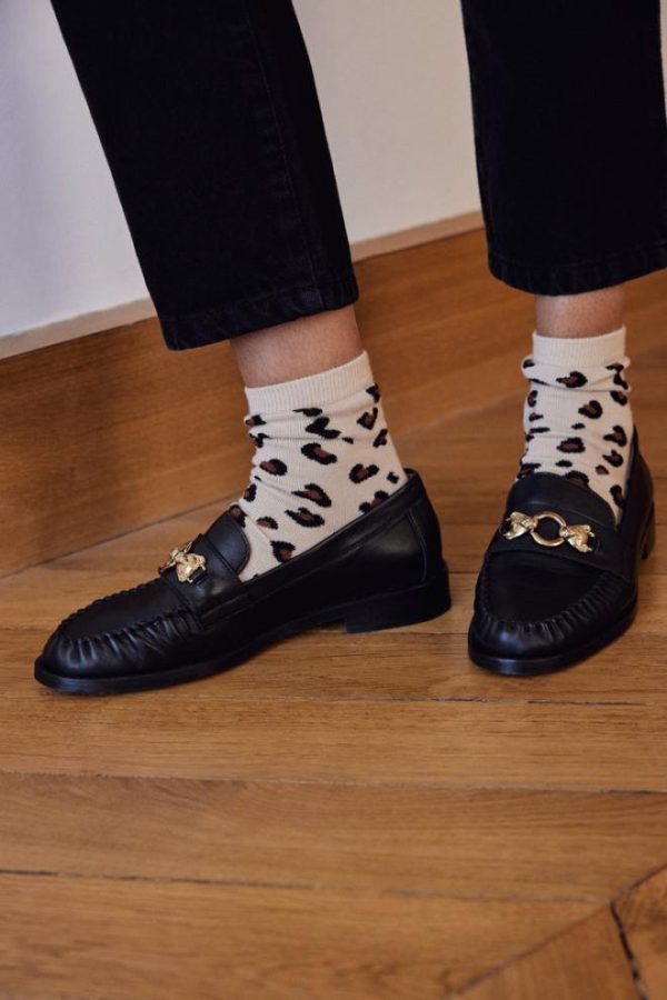 Rivermeadowrobes.shop6f508e6d06 2