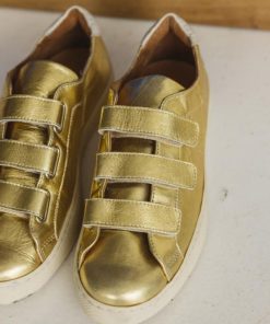 Rivermeadowrobes.shop763989e975 2