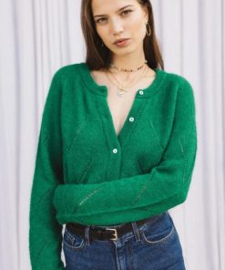 Rivermeadowrobes.shop7a24494225 2