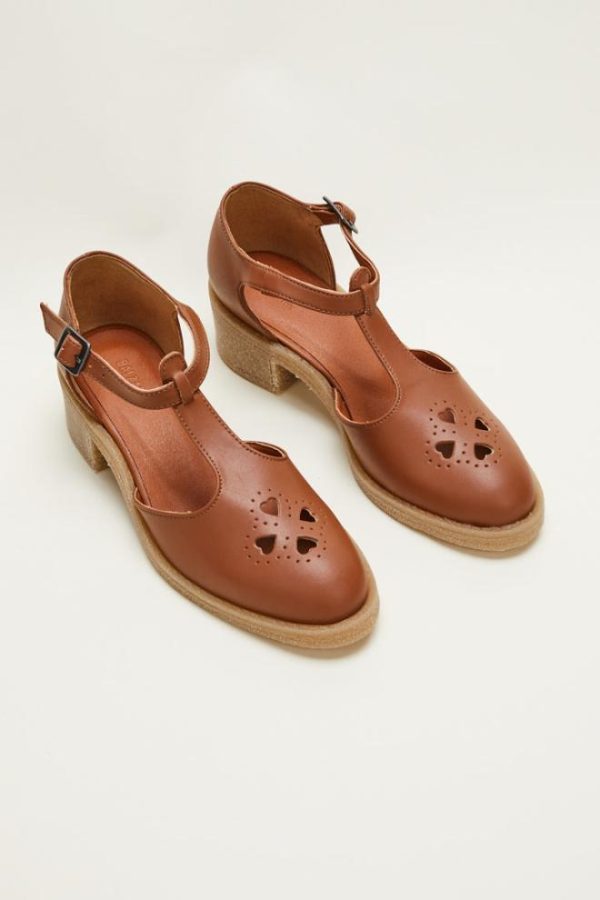 Rivermeadowrobes.shop861b564ef1 2