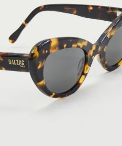 Rivermeadowrobes.shop87e9f01d5b 3