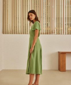 Rivermeadowrobes.shop8b3587eaad 3