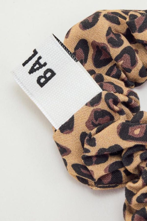 Rivermeadowrobes.shop8b48b1cf98 2