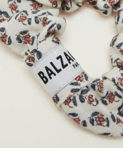 Rivermeadowrobes.shop902079f3d7 2