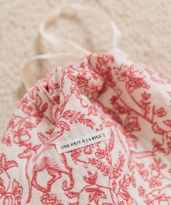 Rivermeadowrobes.shop90b0164840 1