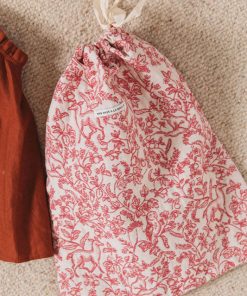 Rivermeadowrobes.shop90b0164840 2