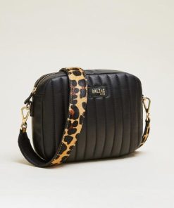 Rivermeadowrobes.shop919c0f8aff 2