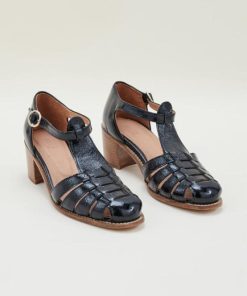 Rivermeadowrobes.shopa20781bb42 2