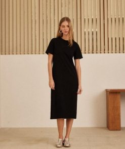 Rivermeadowrobes.shopa3c8a6aca6 1