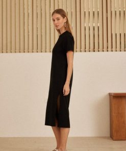 Rivermeadowrobes.shopa3c8a6aca6 2