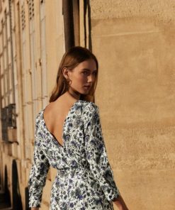 Rivermeadowrobes.shopa82e9a7b1f 2