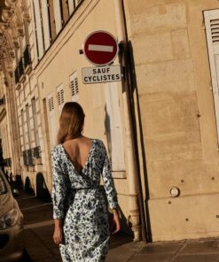 Rivermeadowrobes.shopa82e9a7b1f 5