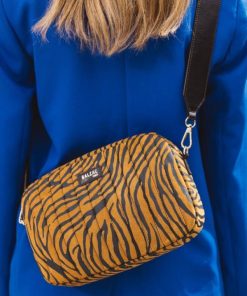 Rivermeadowrobes.shopabd6f6716e 1