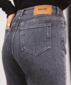 Rivermeadowrobes.shopb2cff2a9ff 2