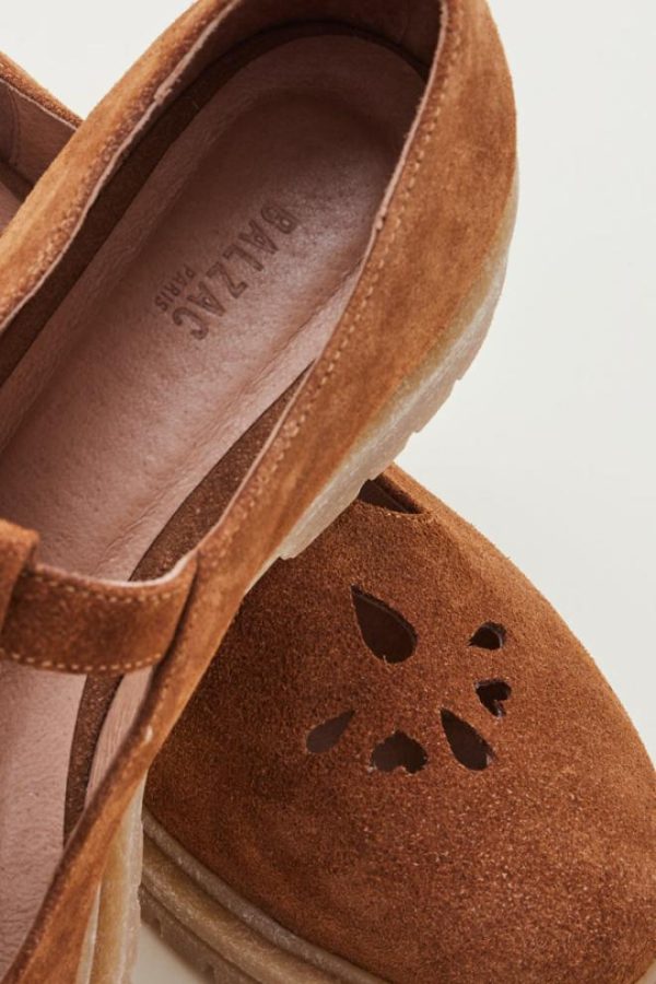 Rivermeadowrobes.shopb2f0ffd2e6 3