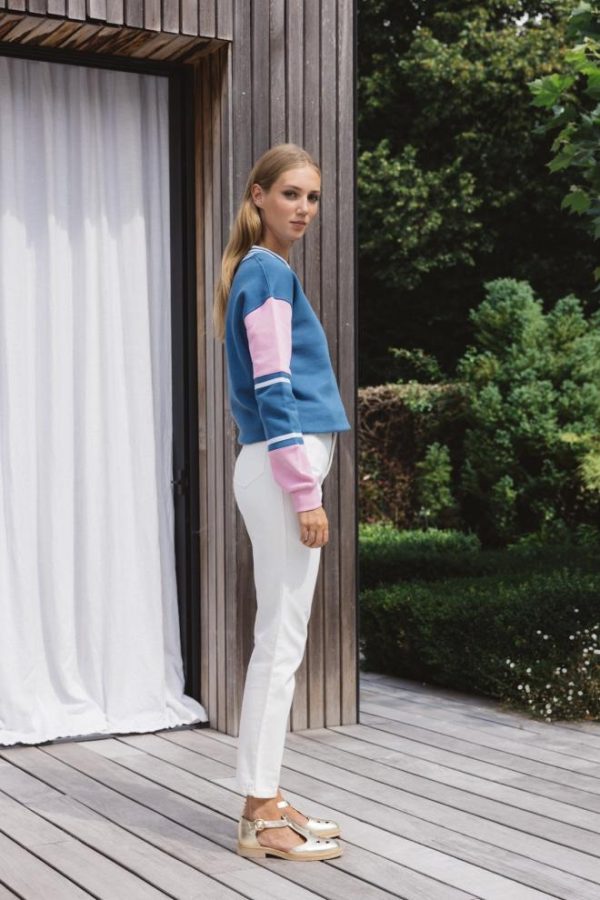 Rivermeadowrobes.shopb38e21b279 3