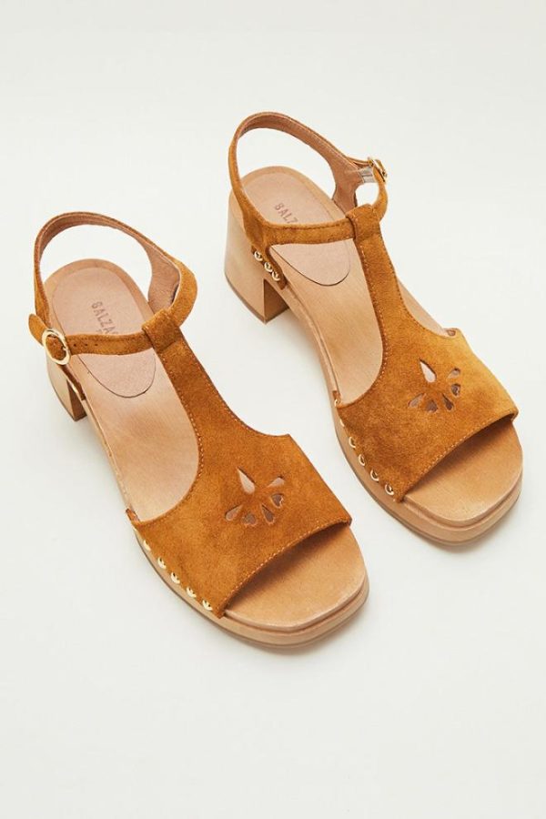 Rivermeadowrobes.shopb58e7f763b 5