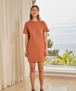 Rivermeadowrobes.shopb7ed4047de 4