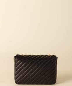 Rivermeadowrobes.shopbc5e6062f0 4