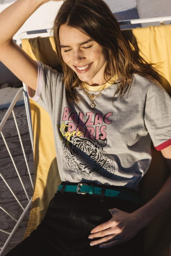 Rivermeadowrobes.shopc385bd1c75 3