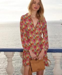 Rivermeadowrobes.shopc79735f486 5