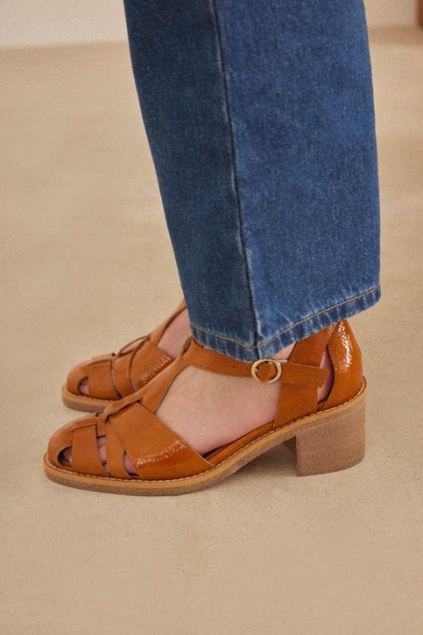 Rivermeadowrobes.shopc819e65603 1