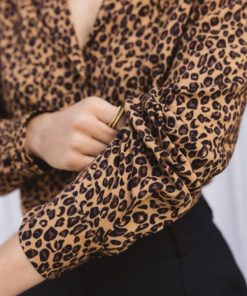 Rivermeadowrobes.shopc99d24e2d8 4