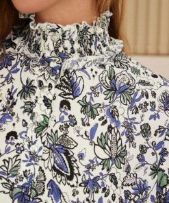 Rivermeadowrobes.shopd024271159 2