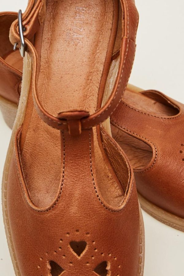 Rivermeadowrobes.shopd4c85c0009 2