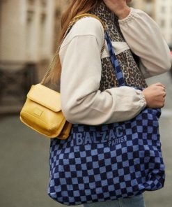 Rivermeadowrobes.shopd8edce5da0 2