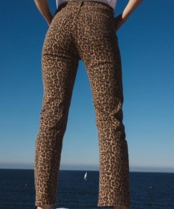 Rivermeadowrobes.shopda1300158f 1