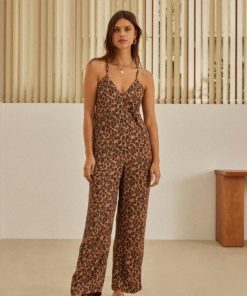 Rivermeadowrobes.shopda613b8fb2 4