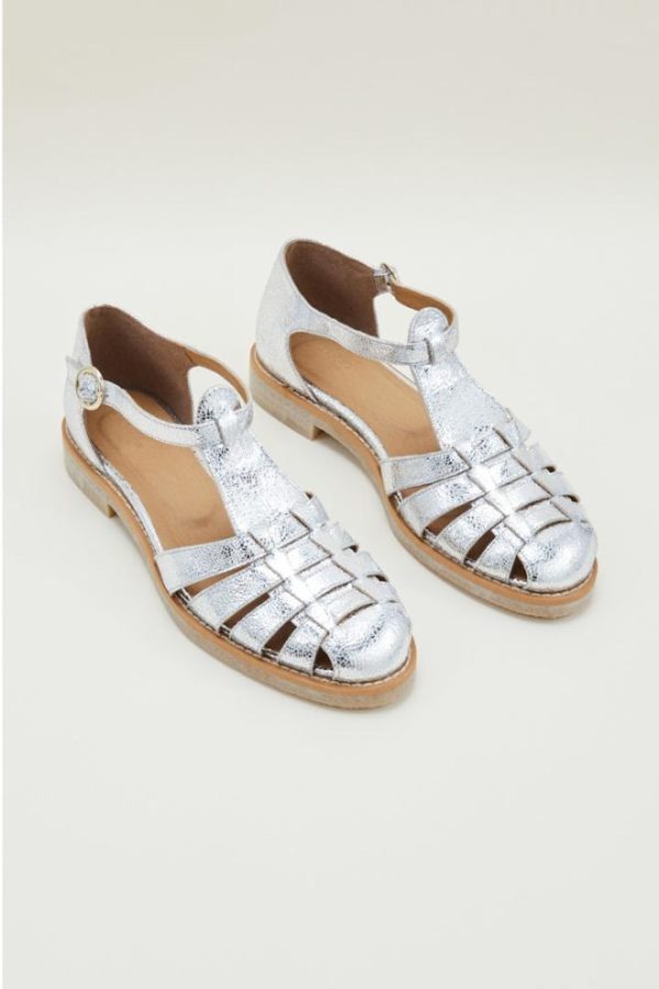 Rivermeadowrobes.shope2d583b3ee 1