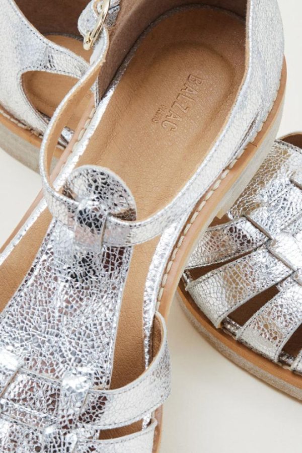 Rivermeadowrobes.shope2d583b3ee 3