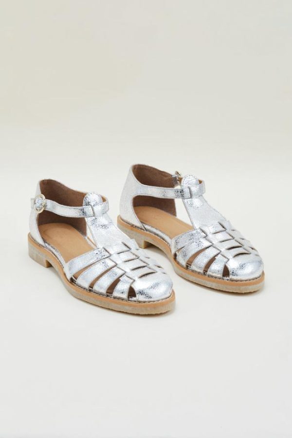 Rivermeadowrobes.shope2d583b3ee 4