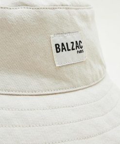 Rivermeadowrobes.shope5ceac0bef 3