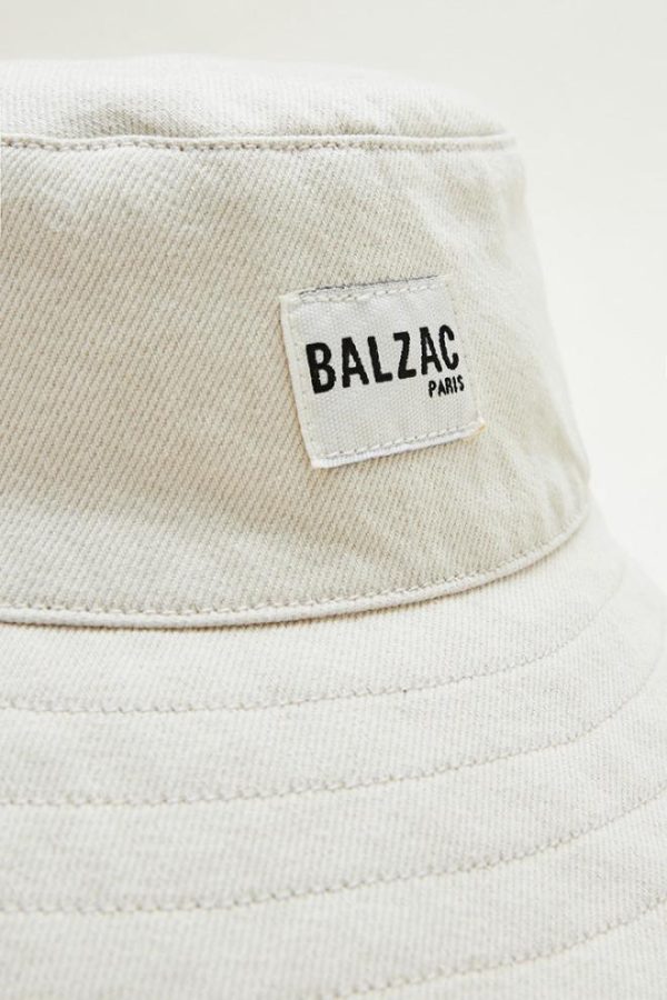 Rivermeadowrobes.shope5ceac0bef 3