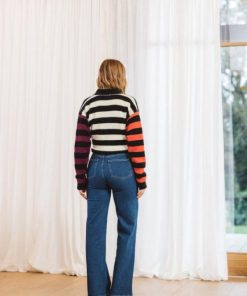 Rivermeadowrobes.shope5e6248978 5